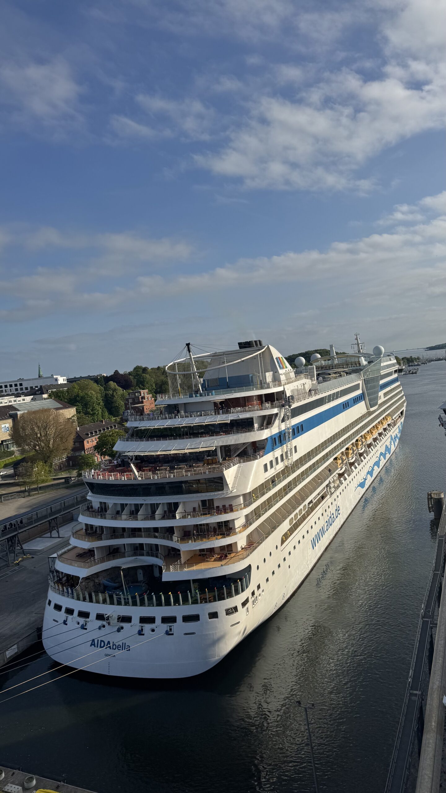 Fahrzeit Parken Flughafen Kiel Zum Aida Schiff www.kreuzfahrtlupe.de